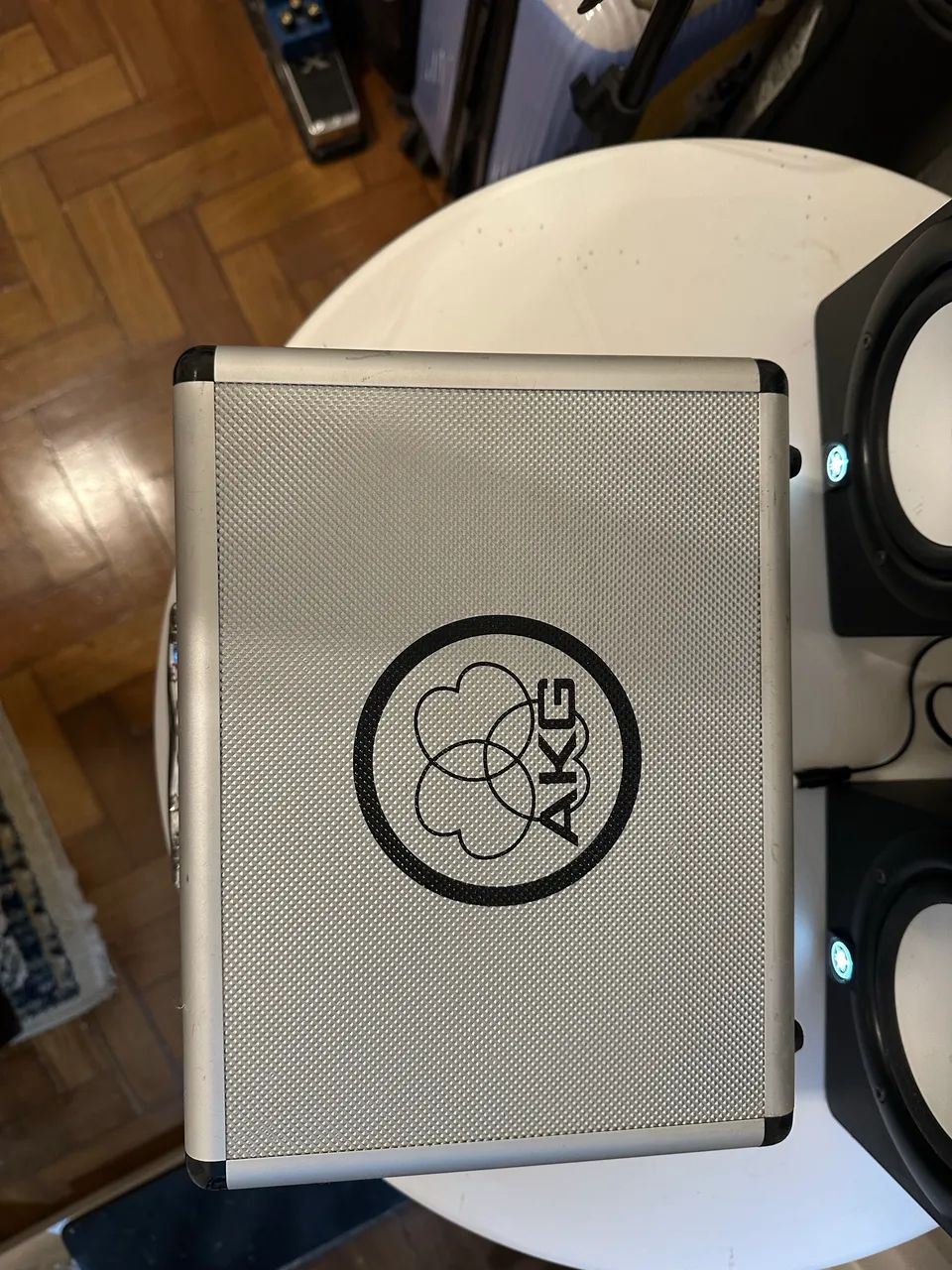 AKG C414 XLS - Microfone Condensador Profissional - Estado de Novo - Completo - Foto 3