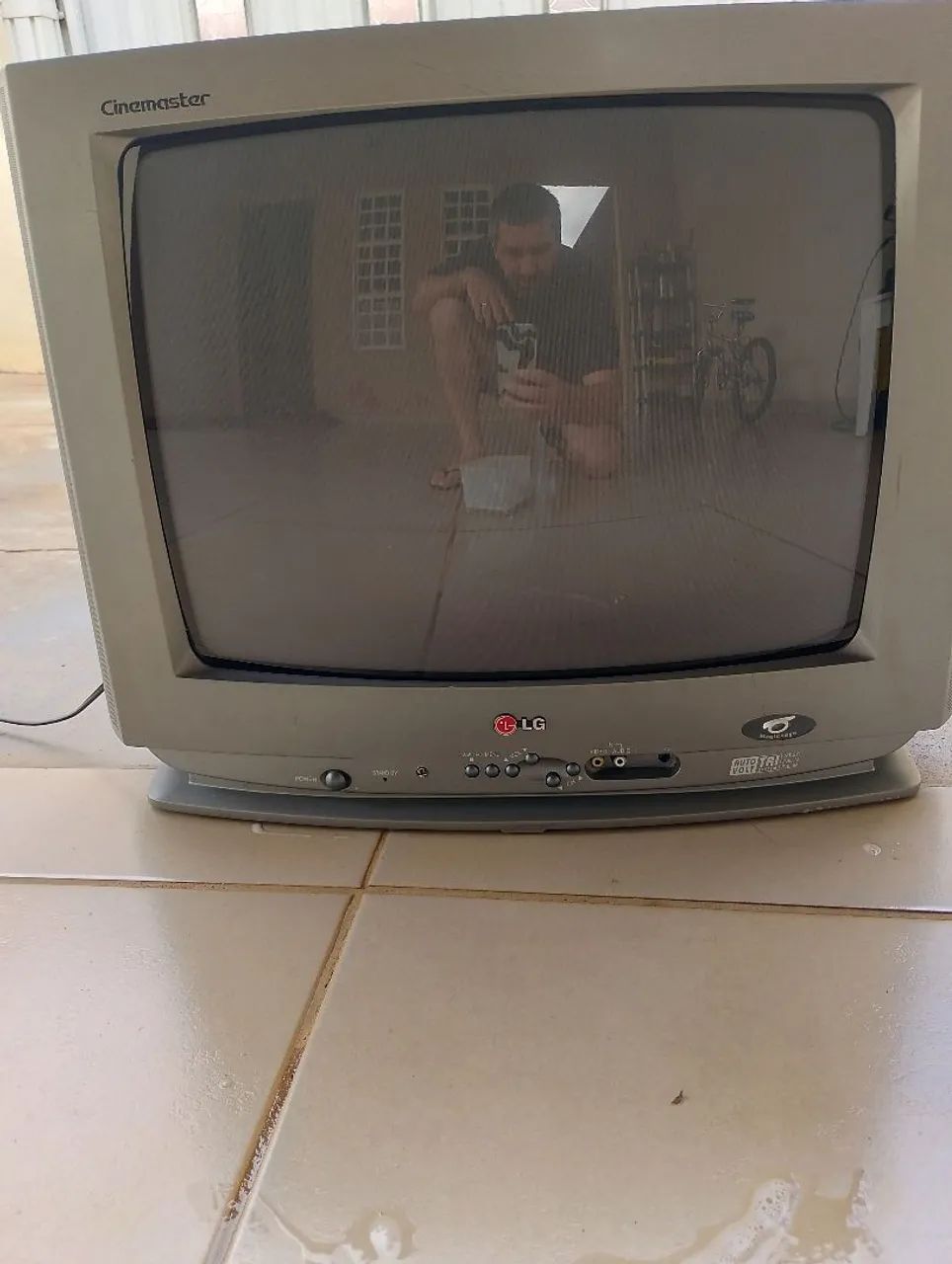 Tv tubo LG cinemaster 21 polegadas 