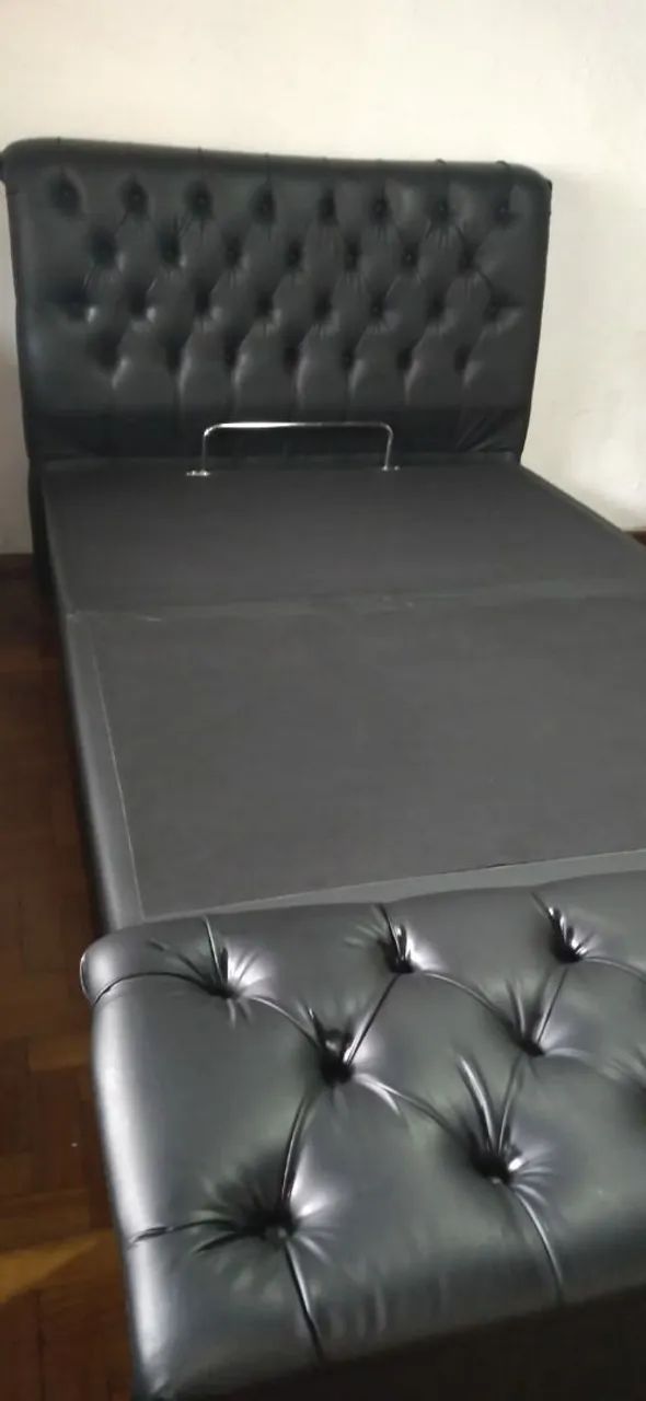 Cama box, cabiceira e recamier semi novos