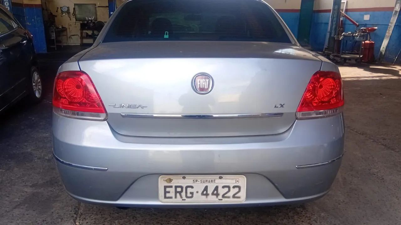 Fiat Linea LINEA LX 1.9/ 1.8 Flex 16V Dualogic 4p 2010