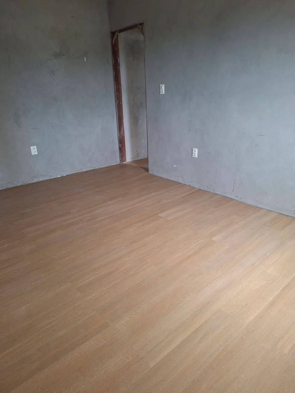 Aplicação de piso vinílico.  - Foto 4