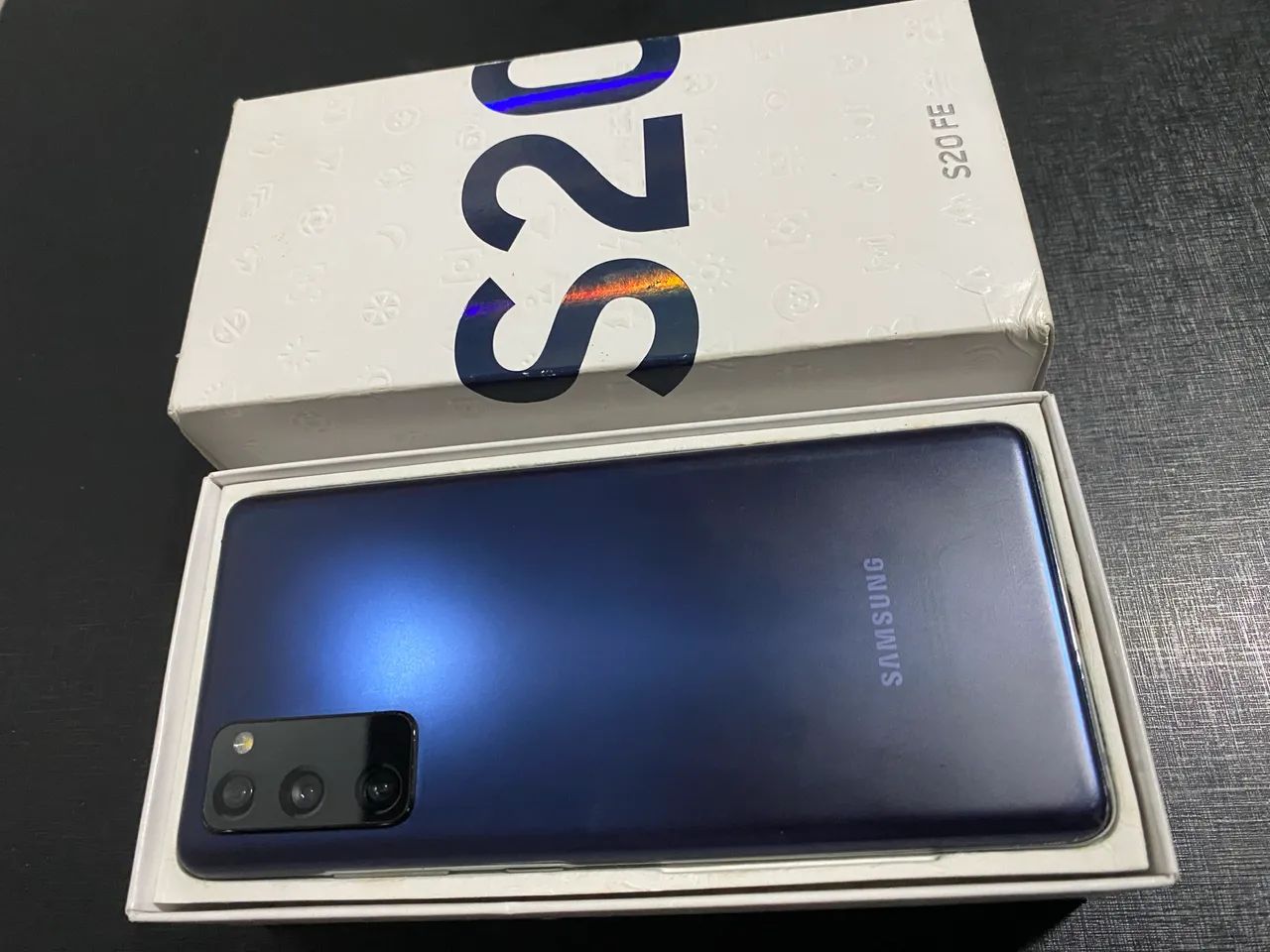 Samsung Galaxy s20 FE 