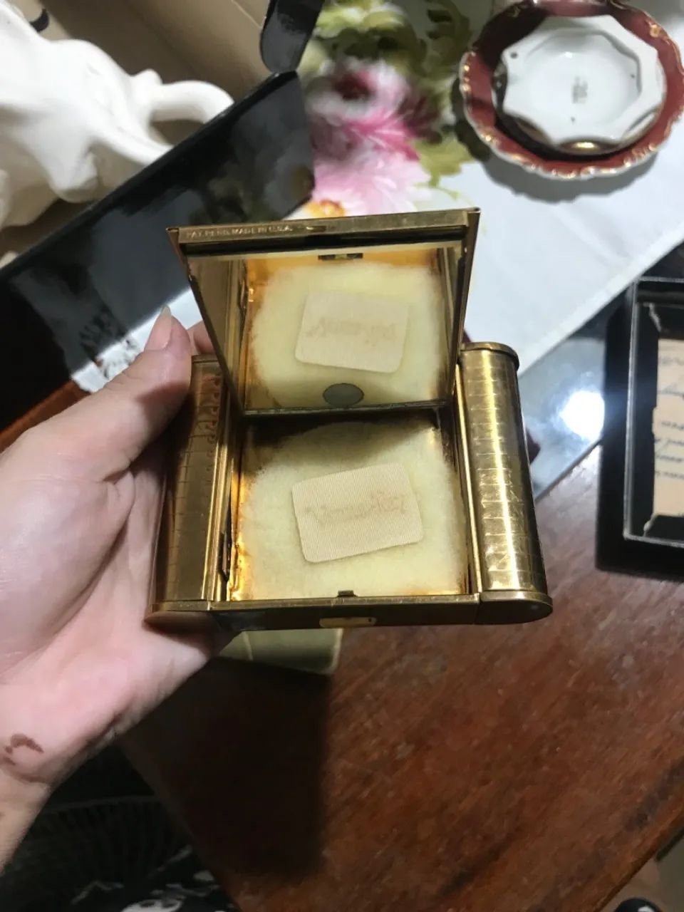 Estojo de maquiagem antigo - Foto 3