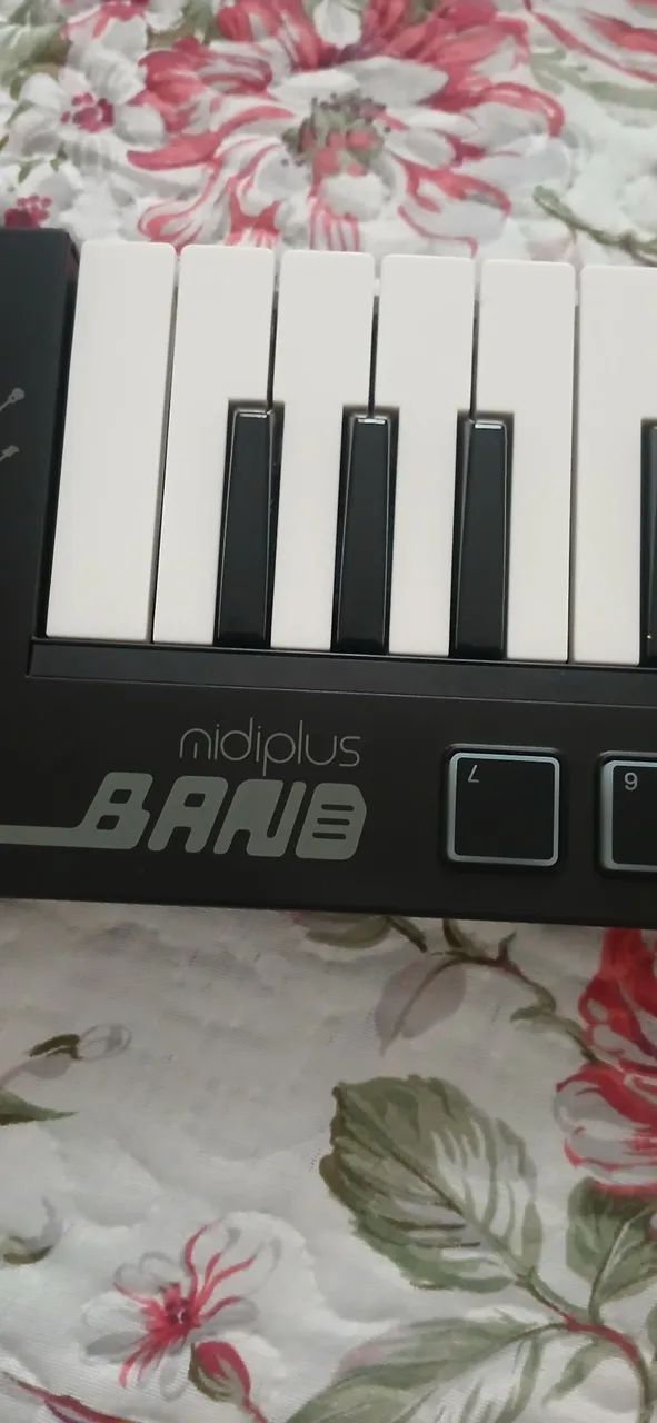 Keytar de pendurar no ombro ,modelo BAYE ,Midiplus  - Foto 3