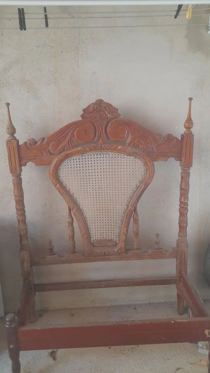 Cabeceira Antiga de cama solteiro  - Foto 3