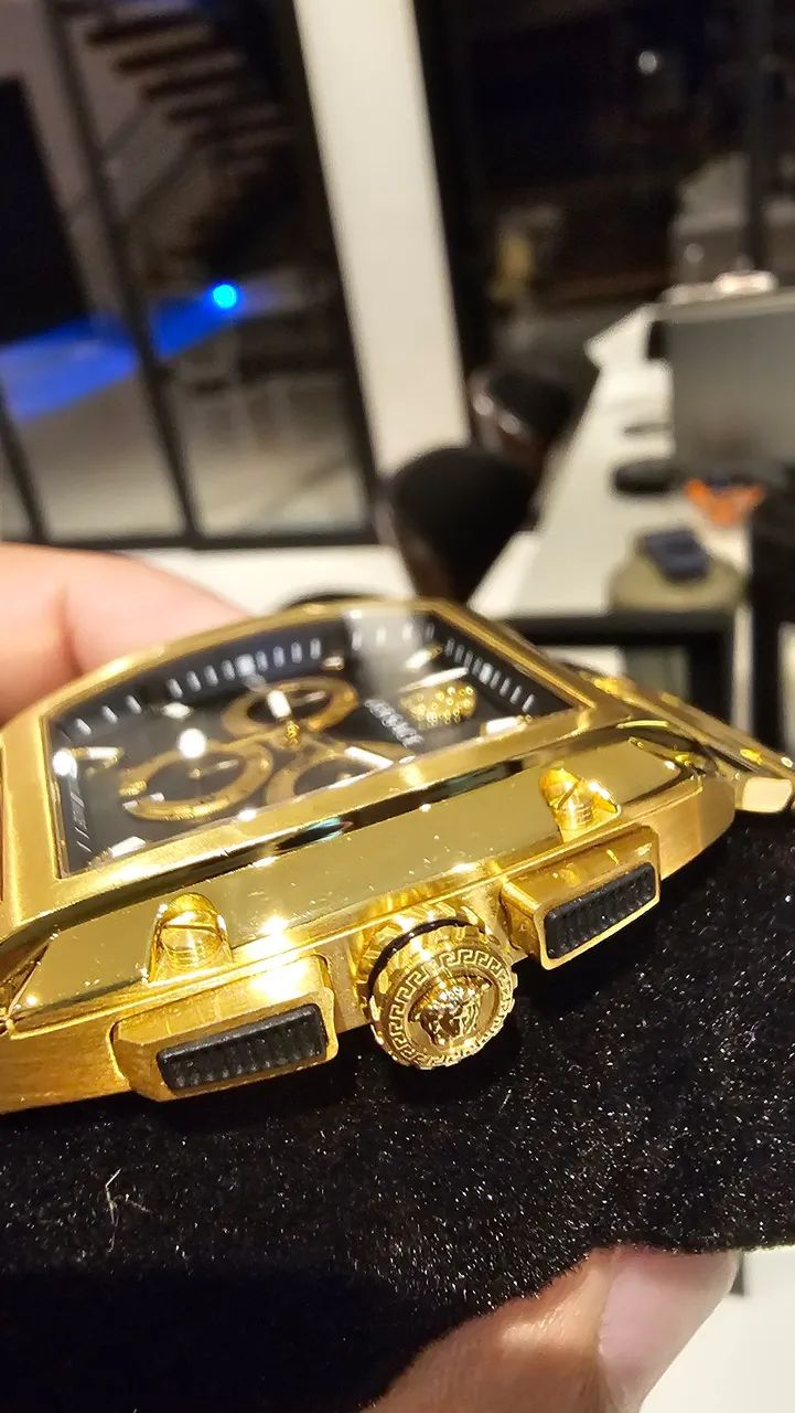Relógio Versace Suíço de Luxo RARIDADE  - Foto 5