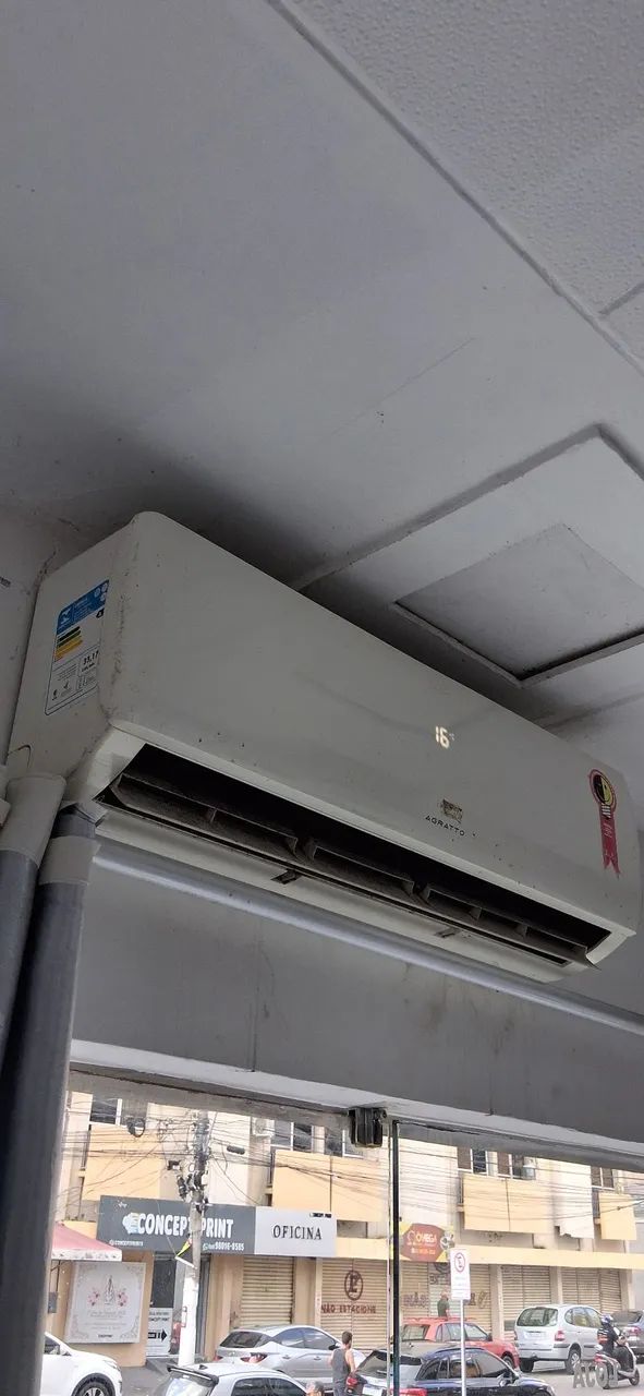 Vendo uma split de 18.000 BTUs - Foto 2