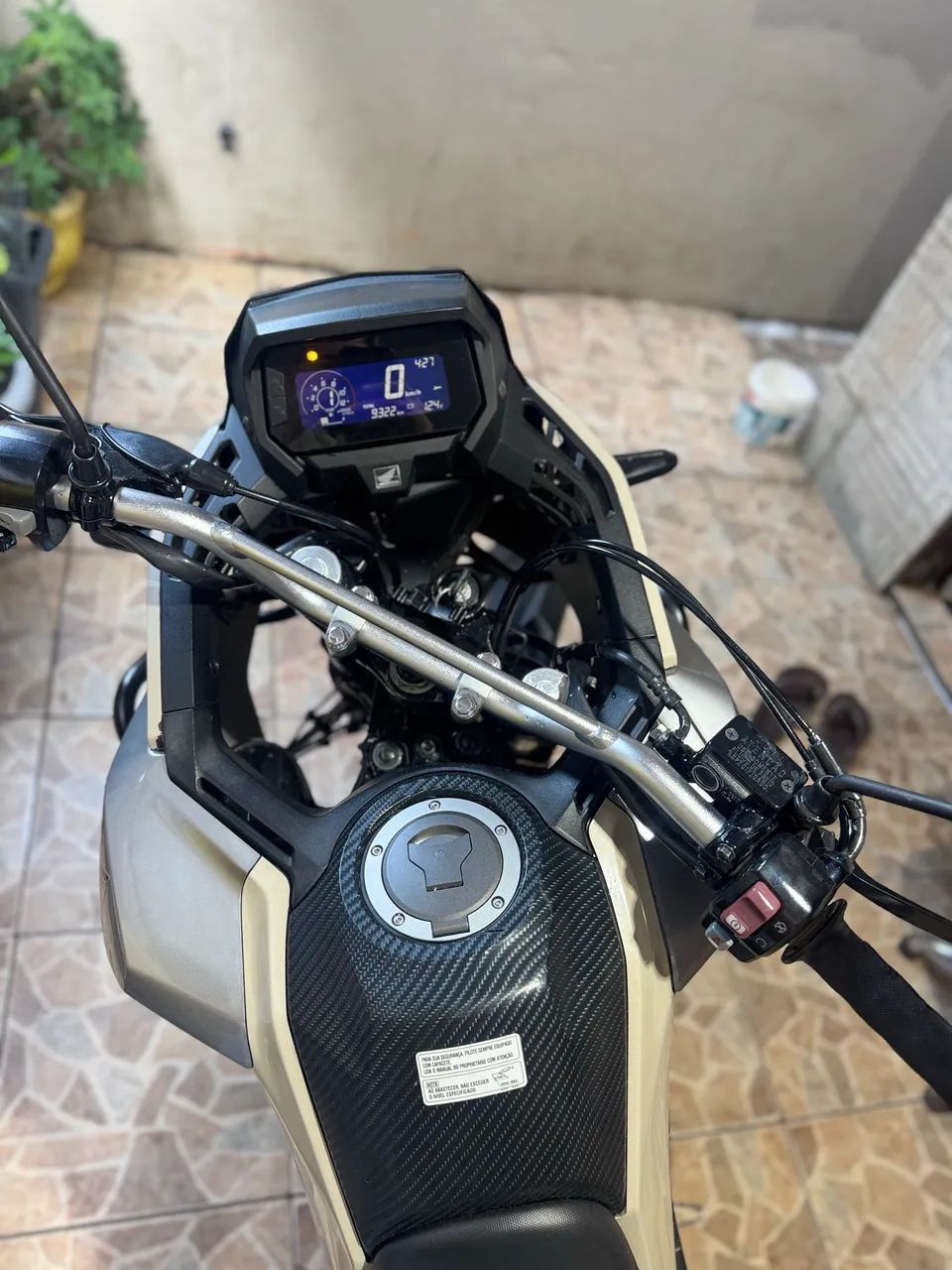Vendo uma Sahara ADV