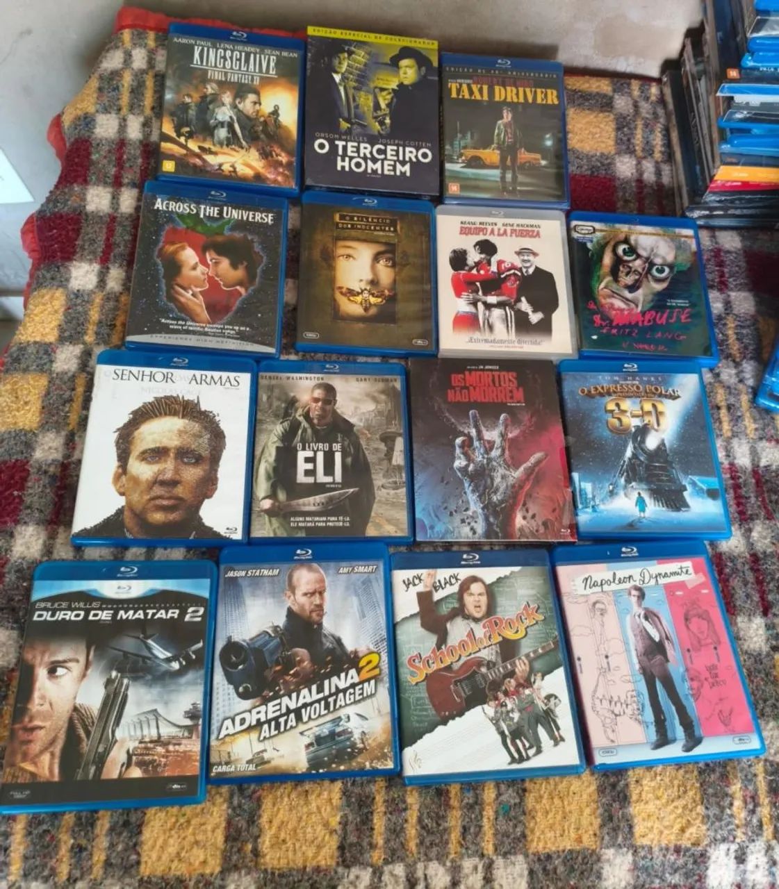 Lote 78 filmes em blu-ray - Foto 2