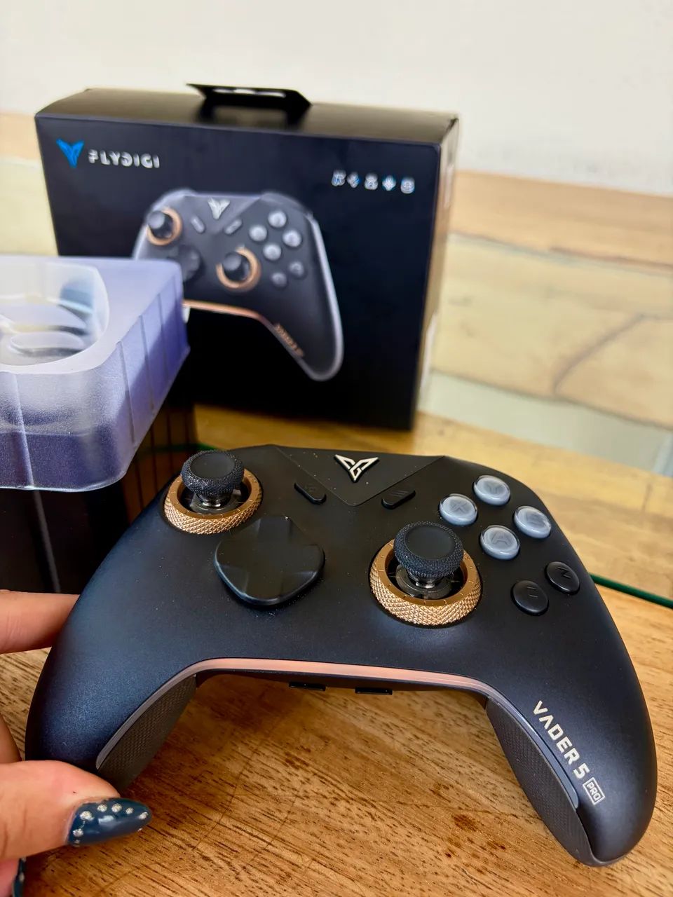 Controle flydigi vader 5 pro - Peças e Acessórios de Vídeo Game