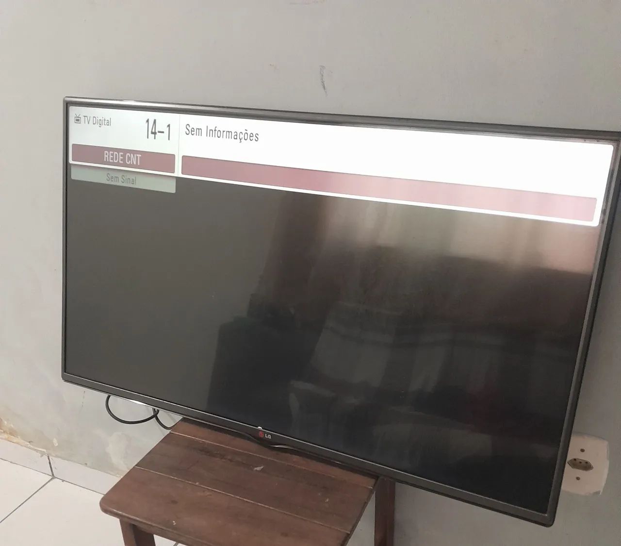 TV LG 42 POLEGADAS (NÃO É SMARTH) - Foto 3