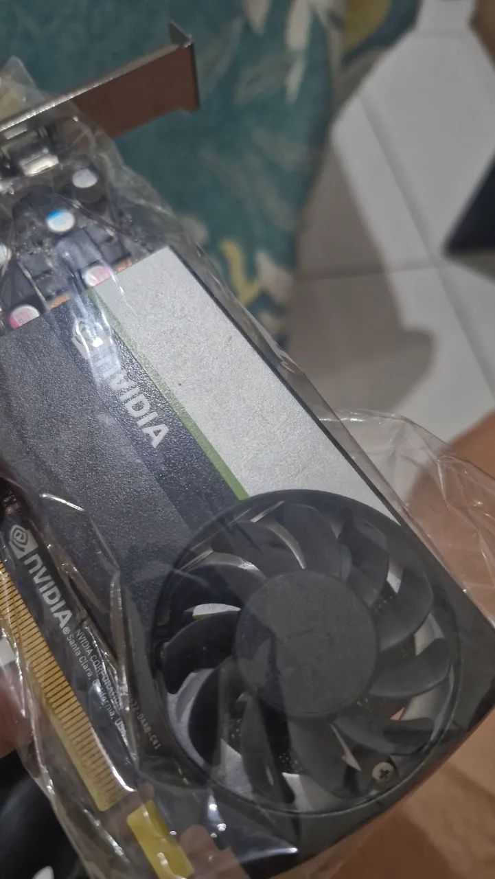 placPlaca de vídeo (GPU) da NVIDIA para computador - Foto 4