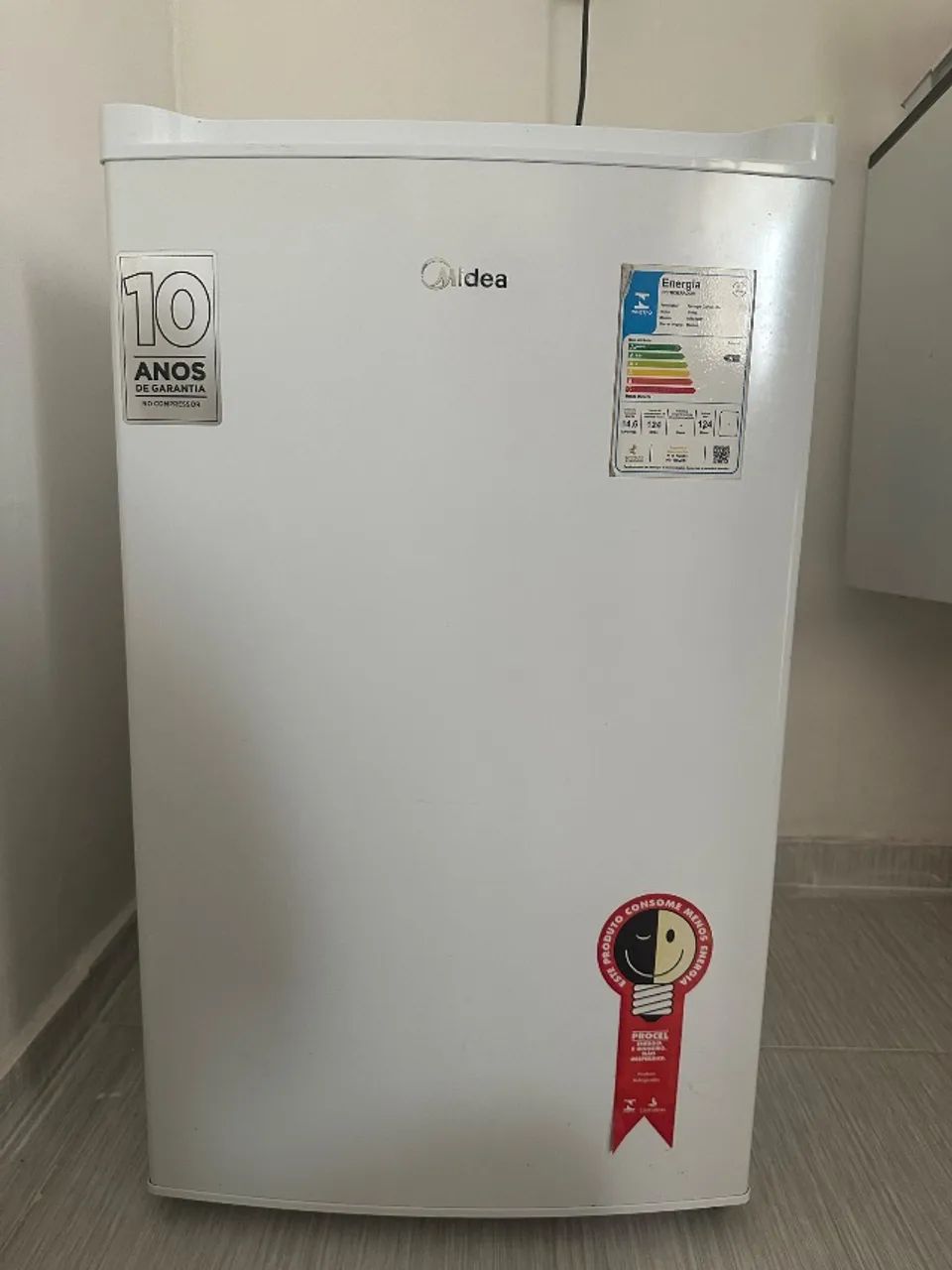 Frigobar midea 127V
