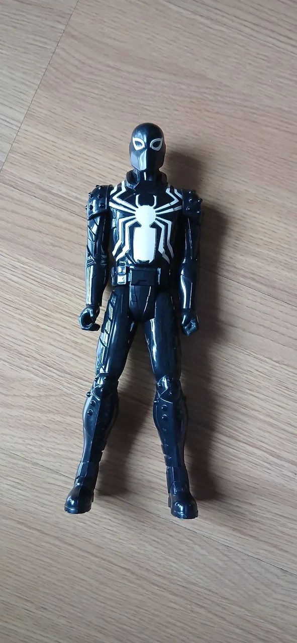 Boneco agente Venom 30cm