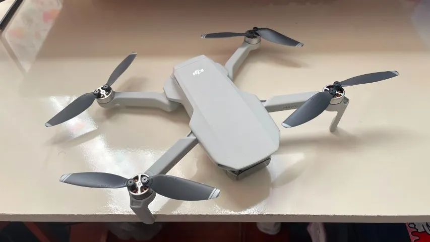 Mini Drone Dji Mavic Mini Fly More Combo Com Câmera 2.7k Light Gray (Usado) - Foto 2