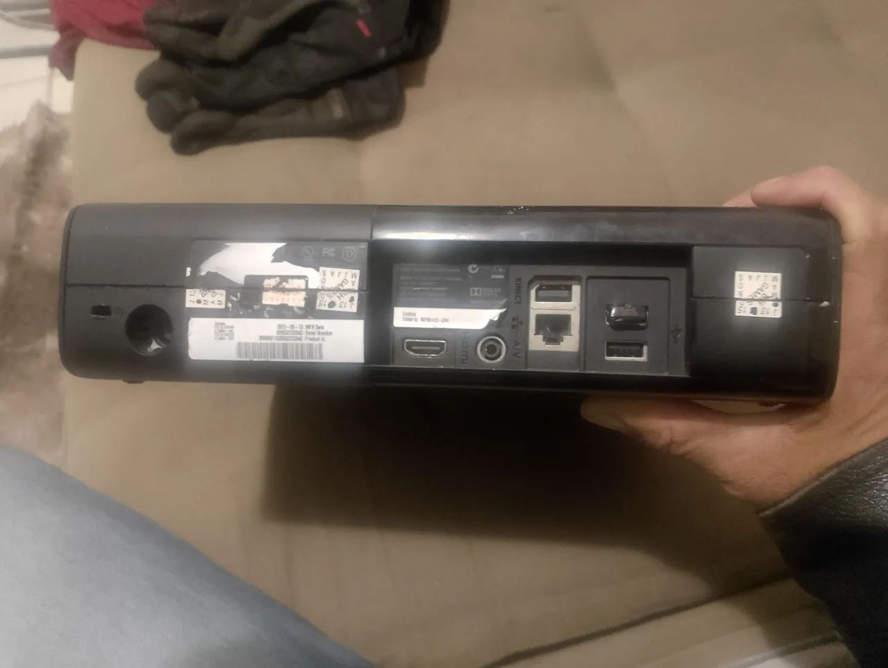 Xbox 360 super slim 