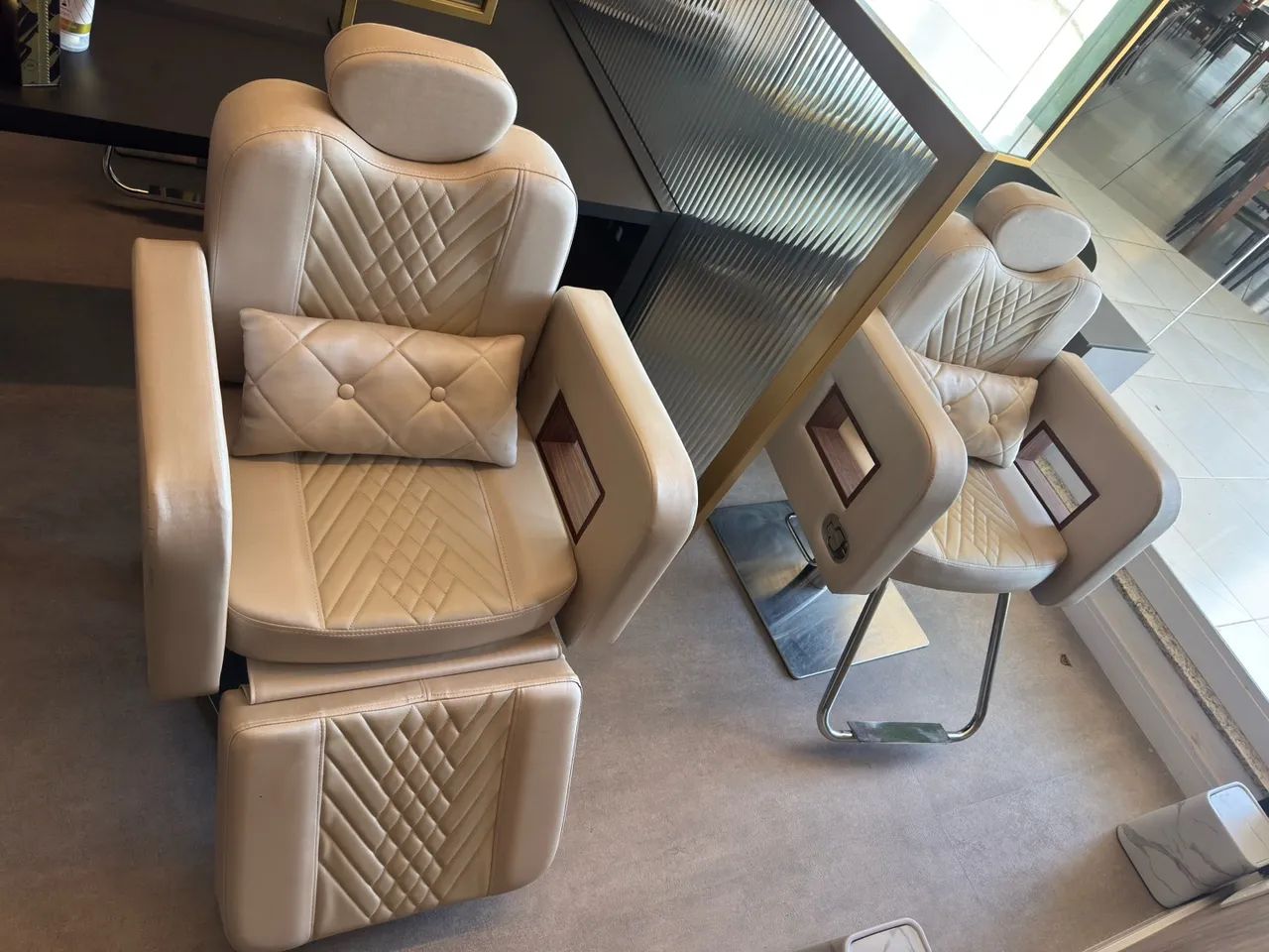 Poltronas para salão de beleza!  - Foto 3