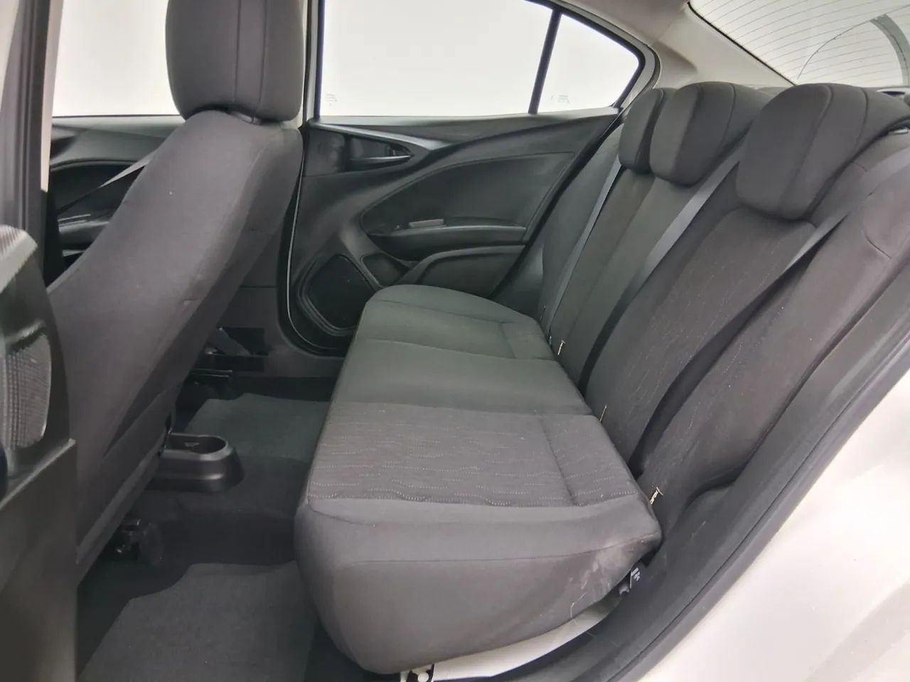 Fiat Cronos 1.0 6V Flex, foto 18 de 18