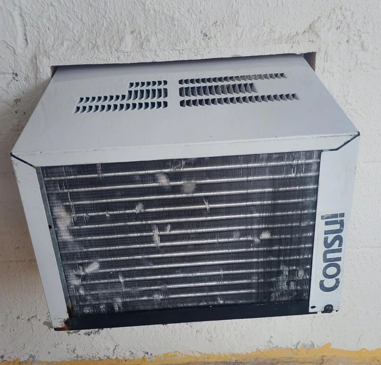 Ar-condicionado 10.000 btus - Foto 2
