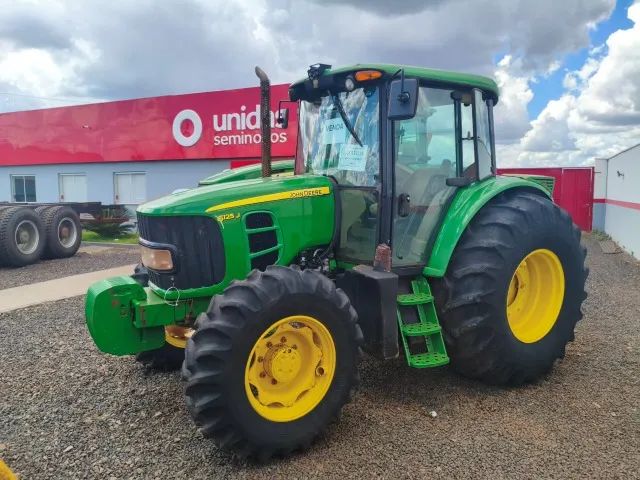 Trator John Deere 6125j Power Squad ano 2022
