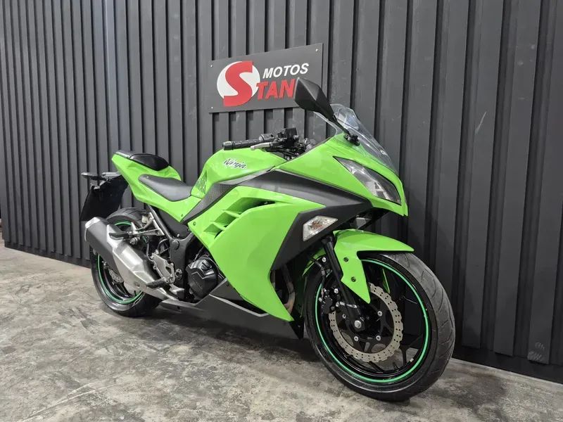 Kawasaki Ninja 300 cc  - Foto 4
