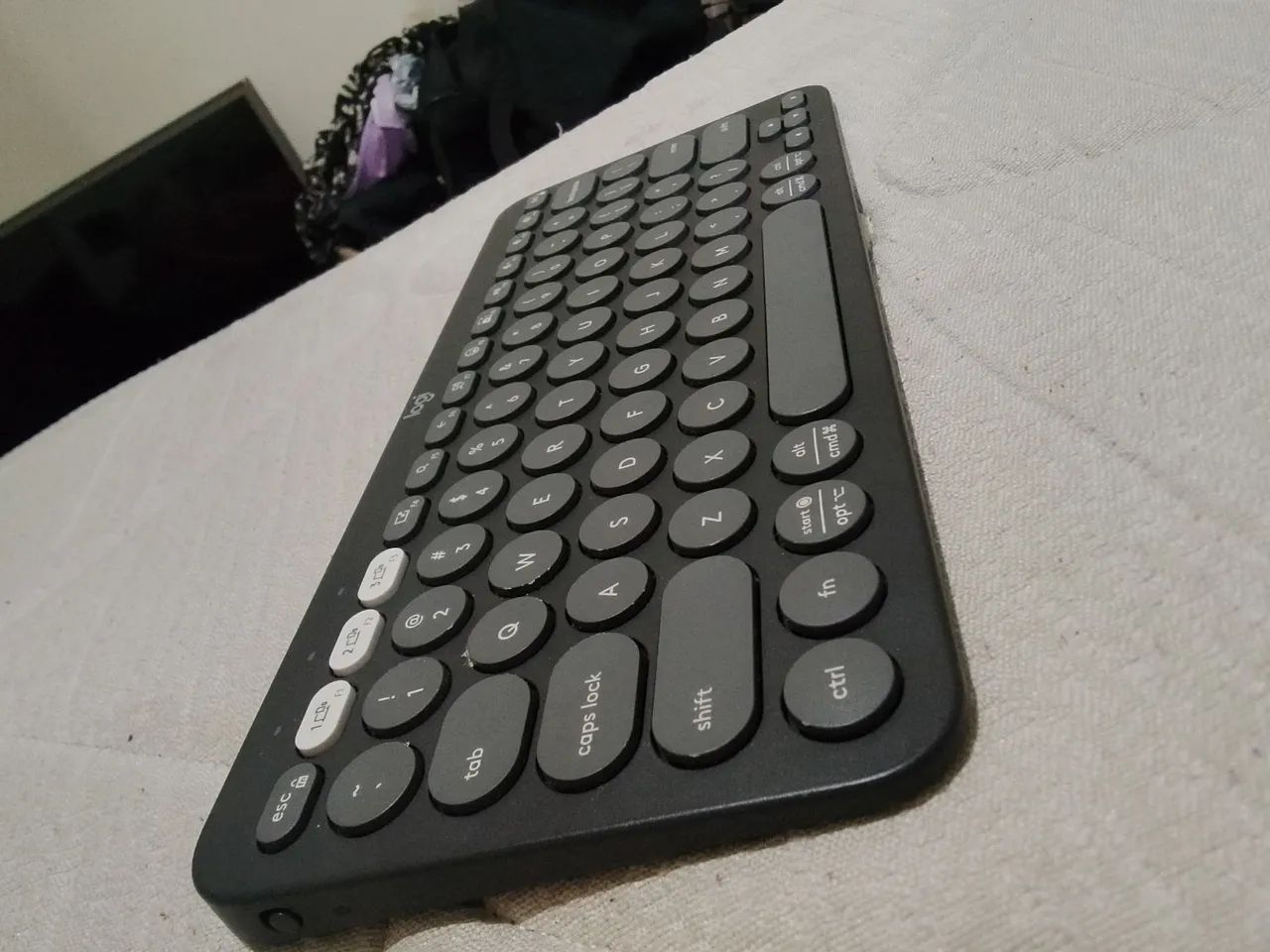 Teclado Bluetooth Logitech Pebble Keys 2 K380s (Original)