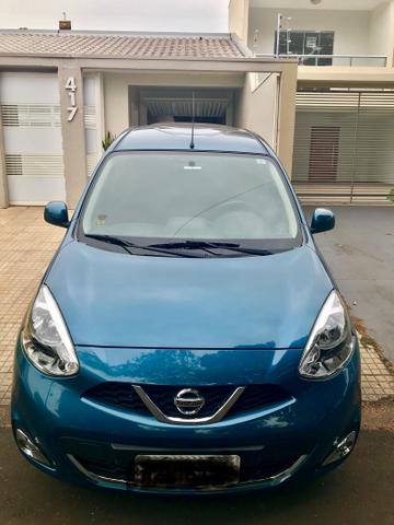 Nissan March Especial