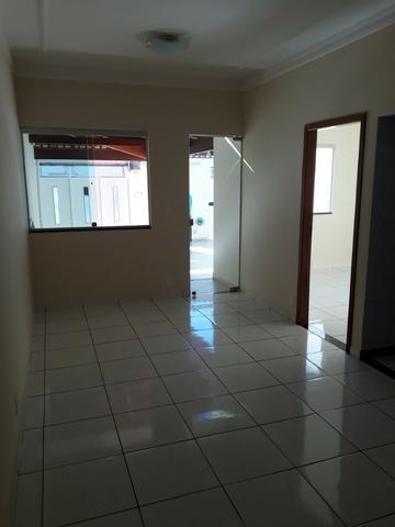 (R$290.000) Casa Seminova c/ Garagem p/ 02 Carros e Área Gourmet - Bairro Morada do Vale - Foto 7