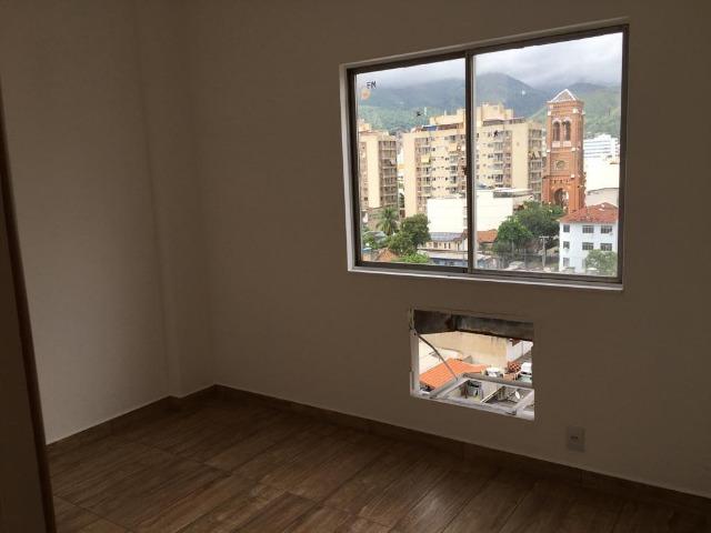 Meier Rua Padre Ildefonso Penalba apartamento 2 quartos Todo em Porcelanato JBCH28811 - Foto 7