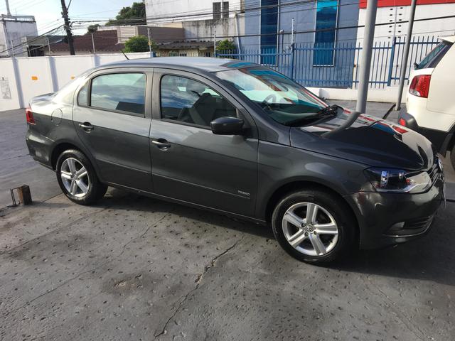 VW Voyage Trendline 1.6 2014 - Foto 2