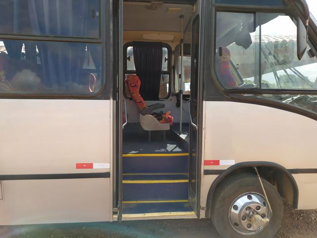 Micro ônibus R$ 50.000 - Foto 3