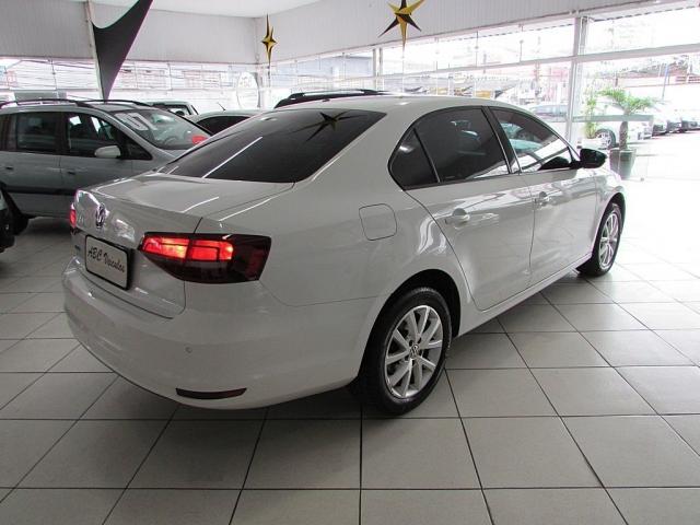 VOLKSWAGEN JETTA 2015/2016 2.0 TRENDLINE FLEX 4P TIPTRONIC - Foto 2