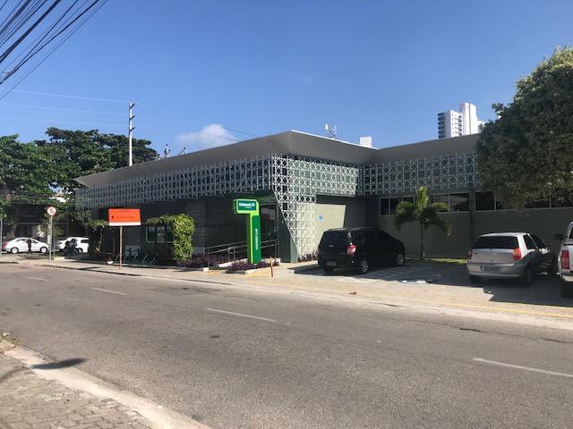 Alugo imóvel com 650m2 na R. Pinto Madeira 437 em frente a unimed - Foto 3