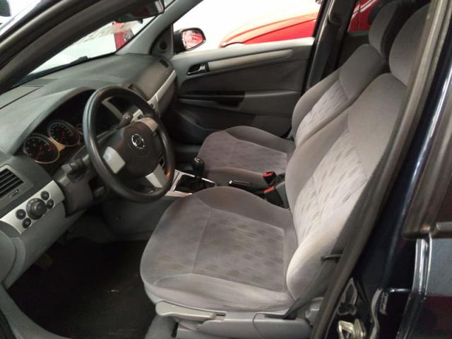 CHEVROLET VECTRA ELEGANCE 2.0 8v(FLEXPOWER) 4p - Foto 8