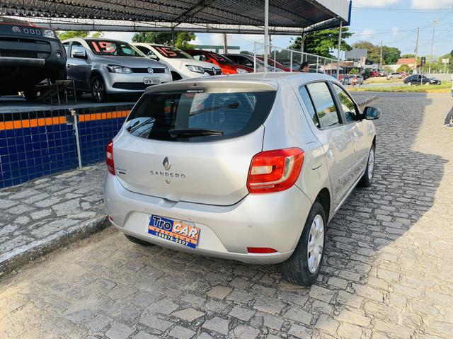 Sandero 2015 completo ( oferta do mês ) - Foto 9