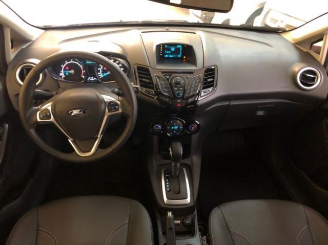 FIESTA HATCH TITANIUM 1.6 AUT. PRETO, COMPLETO, TOP DE LINHA, IMPECAVEL. IPVA 19 PAGO - Foto 3