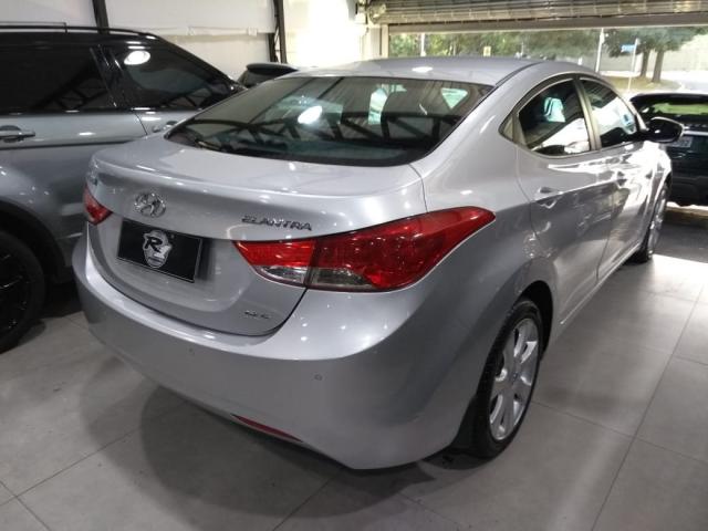 HYUNDAI ELANTRA 2012/2013 1.8 GLS 16V GASOLINA 4P AUTOMÁTICO - Foto 2