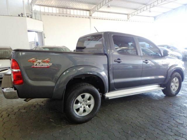 Toyota Hilux 3.0 Cd Srv 4x4 Tdi - Foto 4