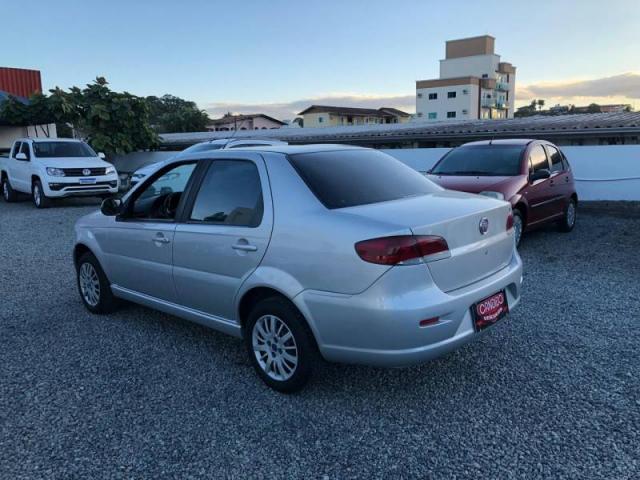 Fiat Siena EL Celeb. 1.0 8V - Foto 4
