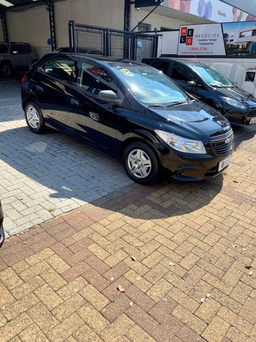 CHEVROLET ONIX 1.0 JOY 8V 4P