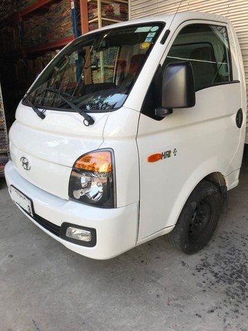 CAMINHÃO HYUNDAI HR