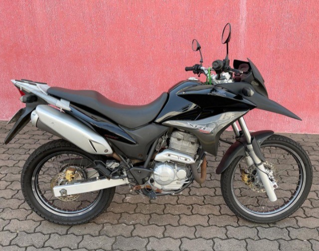 LAMBRETTA MOTOS XRE 300 2010