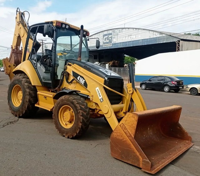 Retro escavadeira CAT 416E 2014 a venda !