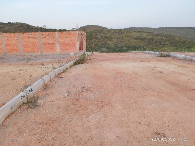 Loteamento parque dos flamboyants próximo ao centro de abastecimento de Ipirá 