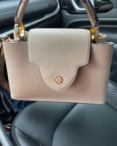 capucine bolsa
