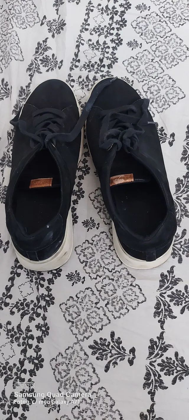 Vendo tênis arezzo número 40 feminino preto - Foto 2