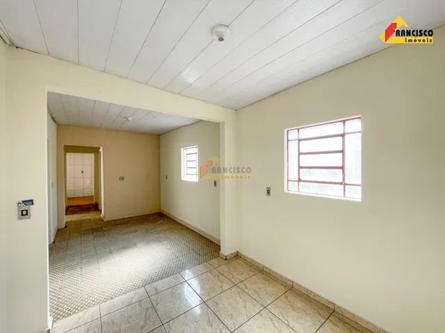 Casa para aluguel, 4 quartos, 2 vagas, Porto Velho - Divinópolis/MG - Foto 2