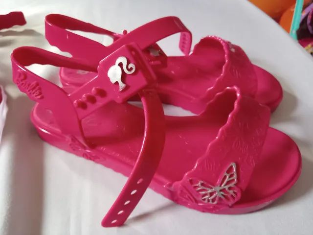 MENOR VALOR!!! Conjunto Bolsa+Sandália Barbie n.26/27 - Foto 5