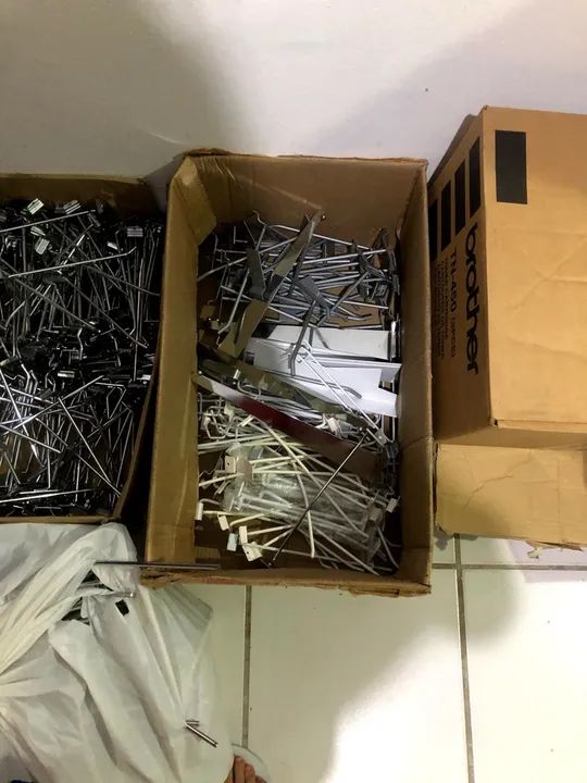 Ganchos expositores para comércio  - Foto 3