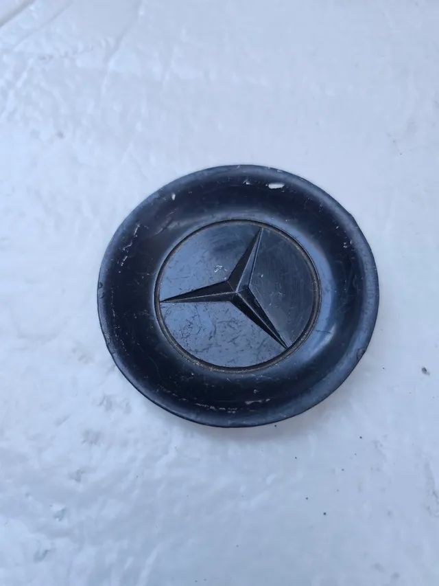 Caminhao mercedes LP 321 bicuda emblema botao aro buzina volante novo original  - Foto 5